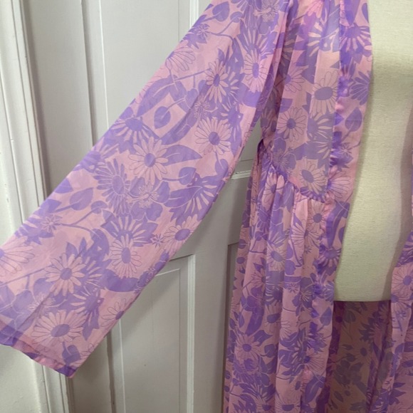 Lavender Floral Kimono - Picture 2 of 7